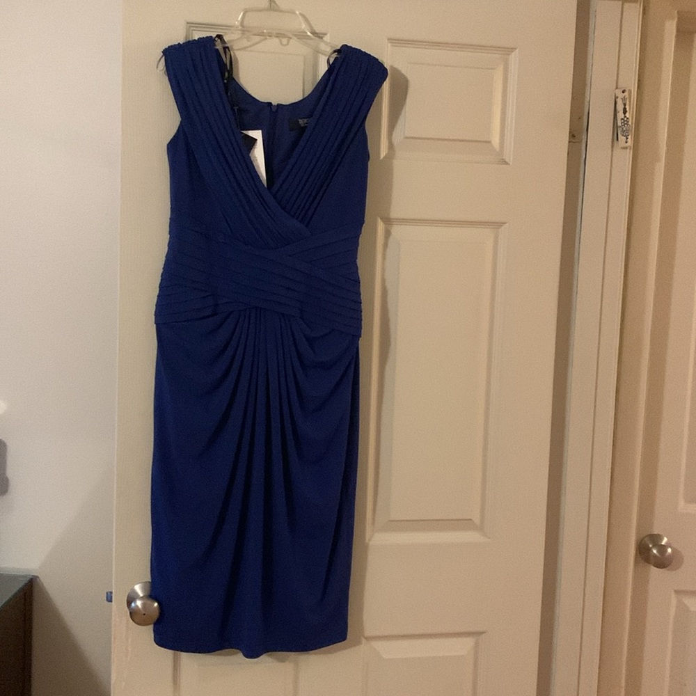 Tadashi size small dress nwt